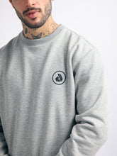 Cargar imagen en el visor de la galería, Polera para Hombre Dunkelvolk CREW NECK NEW LOGO ARM SGRH DUNKELVOLK