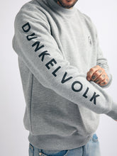 Cargar imagen en el visor de la galería, Polera para Hombre Dunkelvolk CREW NECK NEW LOGO ARM SGRH DUNKELVOLK