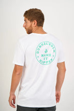 Cargar imagen en el visor de la galería, Polo para Hombre DUNKELVOLK SURF VINTAGE SHIELD WHT DUNKELVOLK