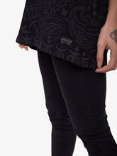 Cargar imagen en el visor de la galería, Polo para Hombre Dunkelvolk PREMIUM BANDANA TEE NGR DUNKELVOLK