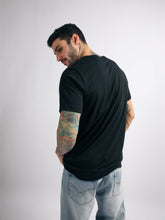 Cargar imagen en el visor de la galería, Polo para Hombre Dunkelvolk BASIC SIMPLE CONTRAST POCKET TEE NYV DUNKELVOLK