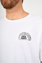 Cargar imagen en el visor de la galería, Polo para Hombre DUNKELVOLK URBAN TACO TRUCK WHT DUNKELVOLK