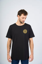 Cargar imagen en el visor de la galería, Polo para Hombre DUNKELVOLK SURF QUILLA BLK DUNKELVOLK