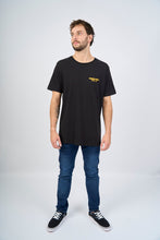 Cargar imagen en el visor de la galería, Polo para Hombre DUNKELVOLK SURF FISHING CLUB BLK DUNKELVOLK