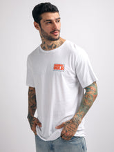 Cargar imagen en el visor de la galería, Polo para Hombre Dunkelvolk SURF ADVENTURE SOUL WHT DUNKELVOLK