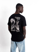 Cargar imagen en el visor de la galería, Polo para Hombre Dunkelvolk URBAN DESERT MOON BLK DUNKELVOLK