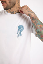 Cargar imagen en el visor de la galería, Polo para Hombre Dunkelvolk URBAN DESERT MOON WHT DUNKELVOLK