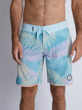 Cargar imagen en el visor de la galería, Ropa de Baño para Hombre Dunkelvolk BOARDSHORT PALMS 18" LBL