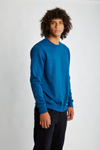 Cargar imagen en el visor de la galería, Polera para Hombre Dunkelvolk CREW NECK SIMPLE FLEECE BLOP DUNKELVOLK