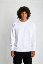 Cargar imagen en el visor de la galería, Polera para Hombre Dunkelvolk CREW NECK SIMPLE FLEECE WHT DUNKELVOLK