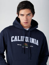 Cargar imagen en el visor de la galería, Polera para Hombre Dunkelvolk HOODIE CALI HOODIE NVY DUNKELVOLK