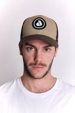 Cargar imagen en el visor de la galería, Gorra para Hombre Dunkelvolk TRUCKER DUNK CIRCLE CML