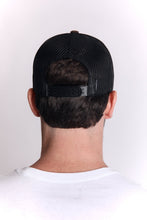 Cargar imagen en el visor de la galería, Gorra para Hombre Dunkelvolk TRUCKER DUNK CIRCLE CML