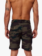 Cargar imagen en el visor de la galería, Short para Hombre Dunkelvolk AMPHIBIAN TRAVELLER 18" CAMO