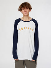 Cargar imagen en el visor de la galería, Polo para Hombre Dunkelvolk PREMIUM FADE BEISBOLE TEE AZOS DUNKELVOLK
