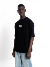 Cargar imagen en el visor de la galería, Polo para Hombre Dunkelvolk OVERSIZE GRAPHIC DSTW DIAMOND BLK DUNKELVOLK