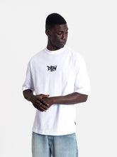 Cargar imagen en el visor de la galería, Polo para Hombre Dunkelvolk OVERSIZE GRAPHIC DSTW DIAMOND WHT DUNKELVOLK