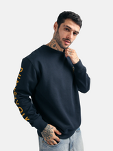 Cargar imagen en el visor de la galería, Polera para Hombre Dunkelvolk CREW NECK NEW LOGO ARM NVY