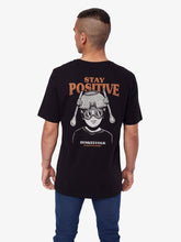 Cargar imagen en el visor de la galería, Polo para Hombre Dunkelvolk CLASSIC STAY POSITIVE BLK DUNKELVOLK
