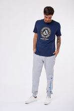 Cargar imagen en el visor de la galería, Polo para Hombre Dunkelvolk CLASSIC DUNK BEER LABEL MDIDG DUNKELVOLK
