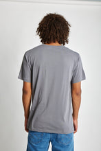 Cargar imagen en el visor de la galería, Polo para Hombre Dunkelvolk POCKET SIMPLE CONTRAST POCKET TEE QSHDG
