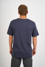 Cargar imagen en el visor de la galería, Polo para Hombre DUNKELVOLK URBAN RAINBOW TAG NVY DUNKELVOLK
