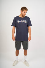 Cargar imagen en el visor de la galería, Polo para Hombre DUNKELVOLK URBAN RAINBOW TAG NVY DUNKELVOLK
