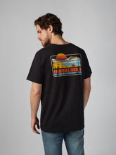 Cargar imagen en el visor de la galería, Polo para Hombre DUNKELVOLK SURF ADVENTURE SOUL BLK
