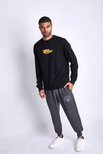 Cargar imagen en el visor de la galería, Polera para Hombre Dunkelvolk CREW NECK WATCH THE ROAD CREW FP BLK DUNKELVOLK
