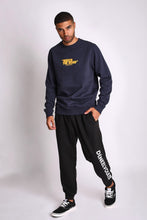 Cargar imagen en el visor de la galería, Polera para Hombre Dunkelvolk CREW NECK WATCH THE ROAD CREW FP NVY DUNKELVOLK
