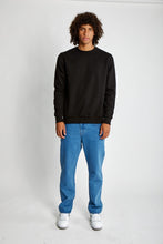 Cargar imagen en el visor de la galería, Polera para Hombre Dunkelvolk CREW NECK SIMPLE FLEECE BLK DUNKELVOLK
