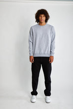 Cargar imagen en el visor de la galería, Polera para Hombre Dunkelvolk CREW NECK SIMPLE FLEECE SGRH DUNKELVOLK

