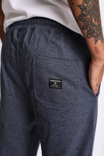 Cargar imagen en el visor de la galería, Jogger para Hombre Dunkelvolk FLEECE NEW LOGO JOGGER FL BYK0 DUNKELVOLK
