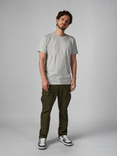 Cargar imagen en el visor de la galería, Pantalón para Hombre DUNKELVOLK CARGO UTILITY PANT VRD
