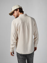 Cargar imagen en el visor de la galería, Camisa para Hombre DUNKELVOLK LINEN BLESSED KHA
