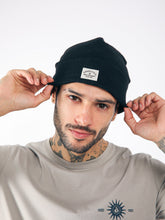 Cargar imagen en el visor de la galería, Gorra para Hombre DUNKELVOLK BEANIE ESSENTIAL BEANIE BLK
