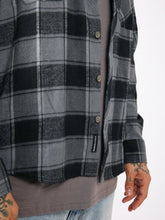 Cargar imagen en el visor de la galería, Camisa para Hombre DUNKELVOLK FLANNEL KURT FLANNEL BLK
